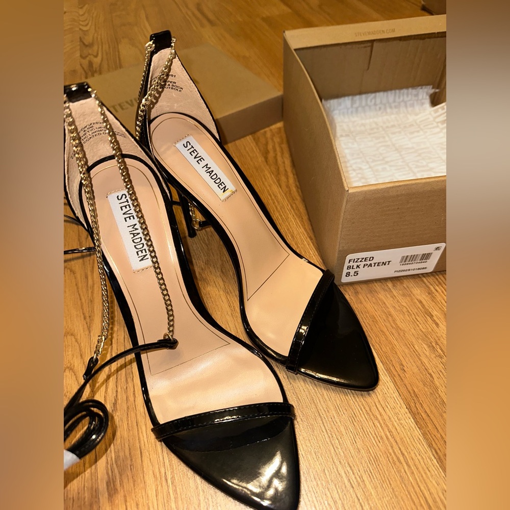 Steve Madden Black Patent Chain-Ankle Pointed Heels